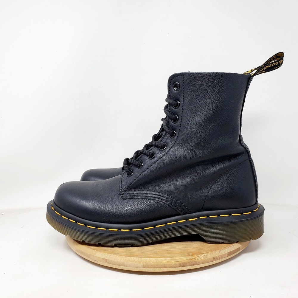 Dr‎ Martens Pascal Boots Womens 7 Virginia Soft Black Leather 8 Eye Punk Docs
